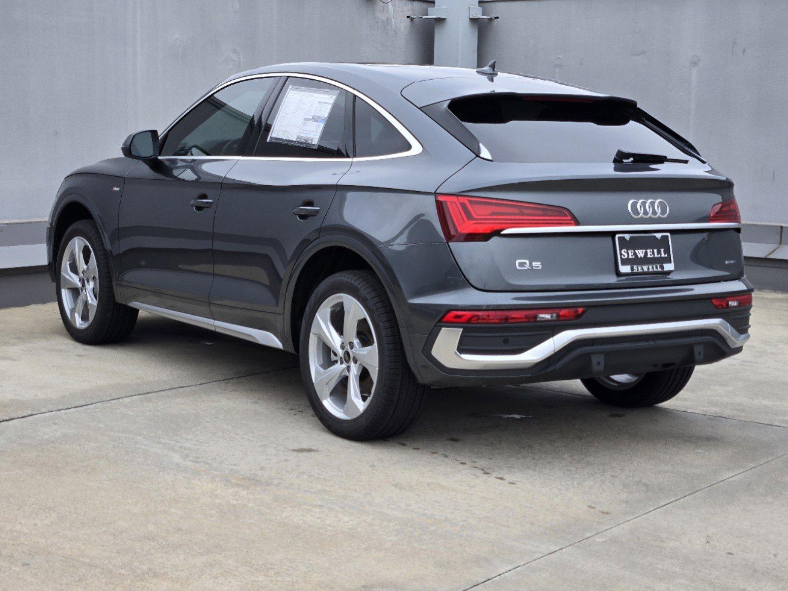 2025 Audi Q5 Sportback Vehicle Photo in SUGAR LAND, TX 77478