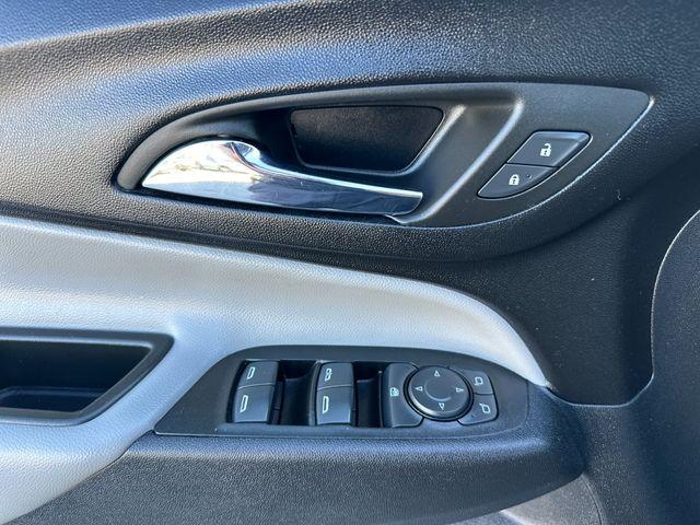 2023 Chevrolet Equinox Vehicle Photo in RIVERSIDE, CA 92504-4106