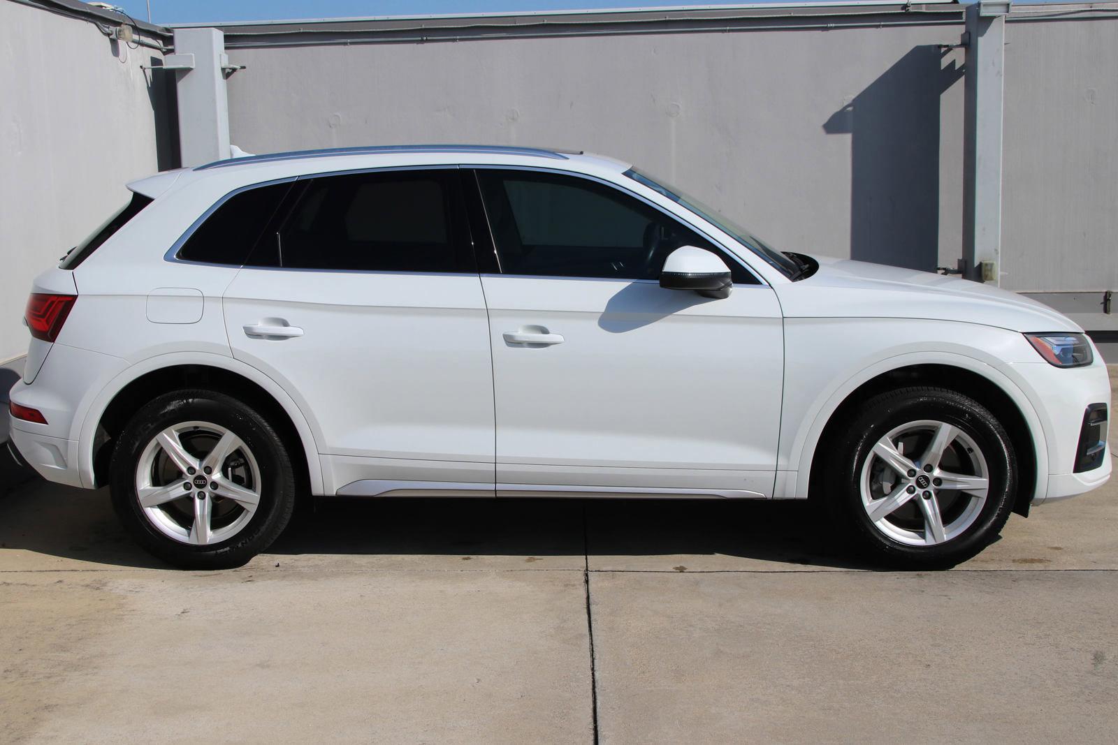 2023 Audi Q5 Vehicle Photo in SUGAR LAND, TX 77478