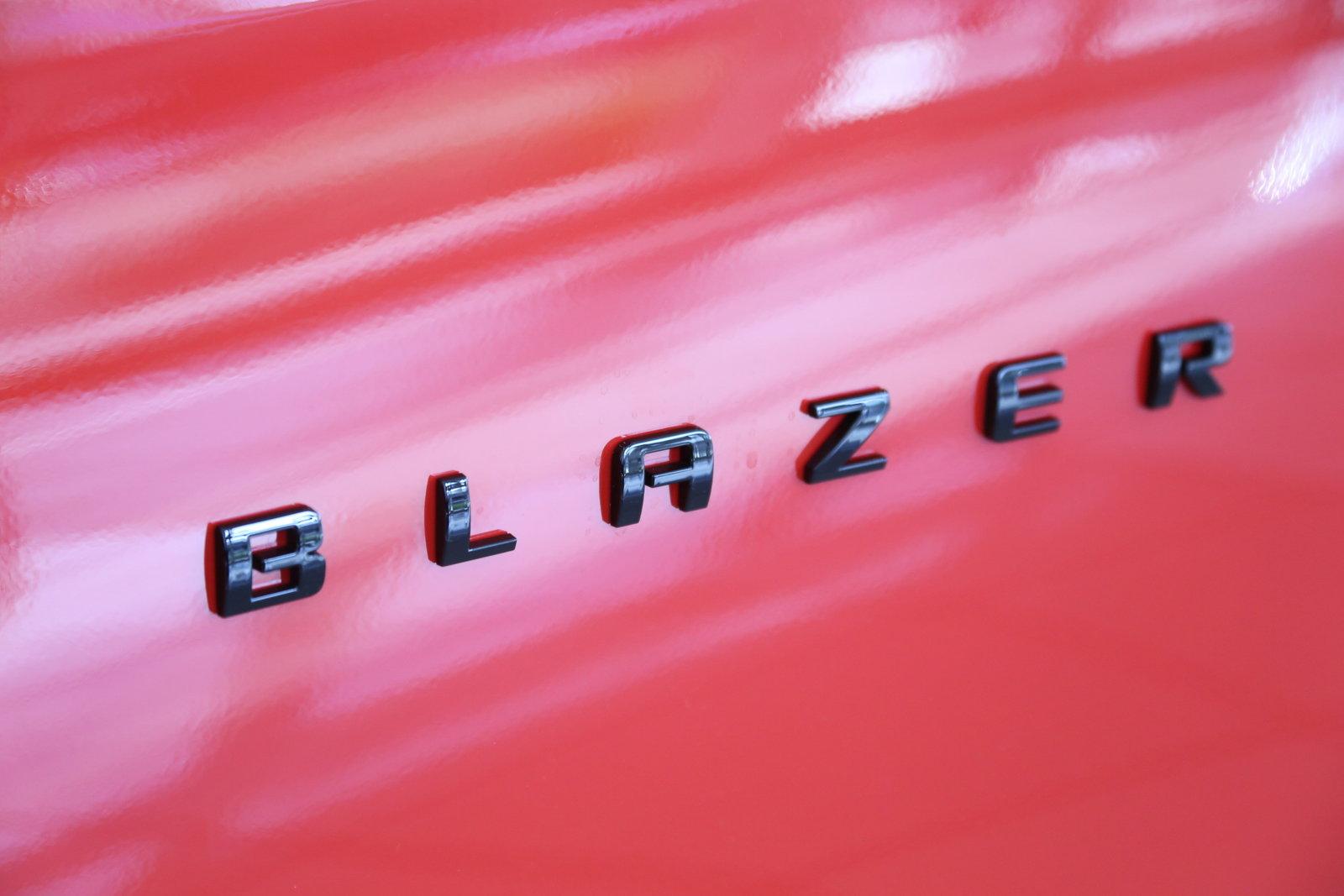 2025 Chevrolet Blazer Vehicle Photo in LOS ANGELES, CA 90007-3794