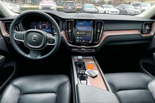 2022 Volvo XC60 Vehicle Photo in Houston, TX 77007