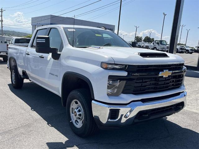 2024 Chevrolet Silverado 2500 HD Vehicle Photo in ALCOA, TN 37701-3235