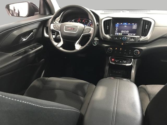 2024 GMC Terrain Vehicle Photo in GREEN BAY, WI 54303-3330