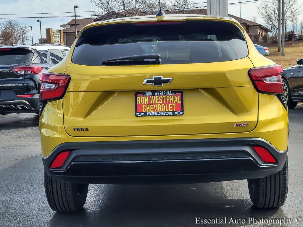 2024 Chevrolet Trax Vehicle Photo in AURORA, IL 60503-9326