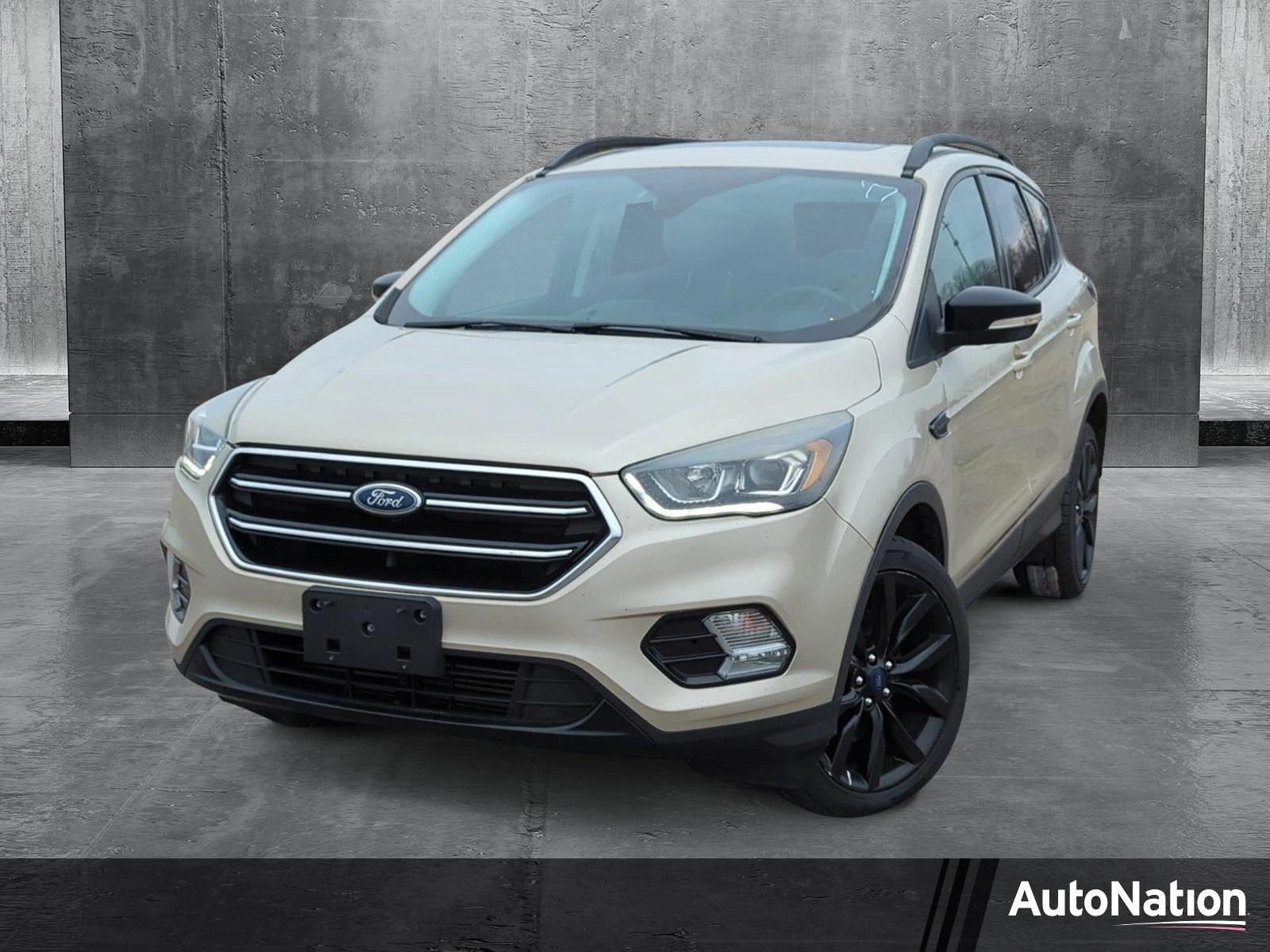 2017 Ford Escape Vehicle Photo in Memphis, TN 38128