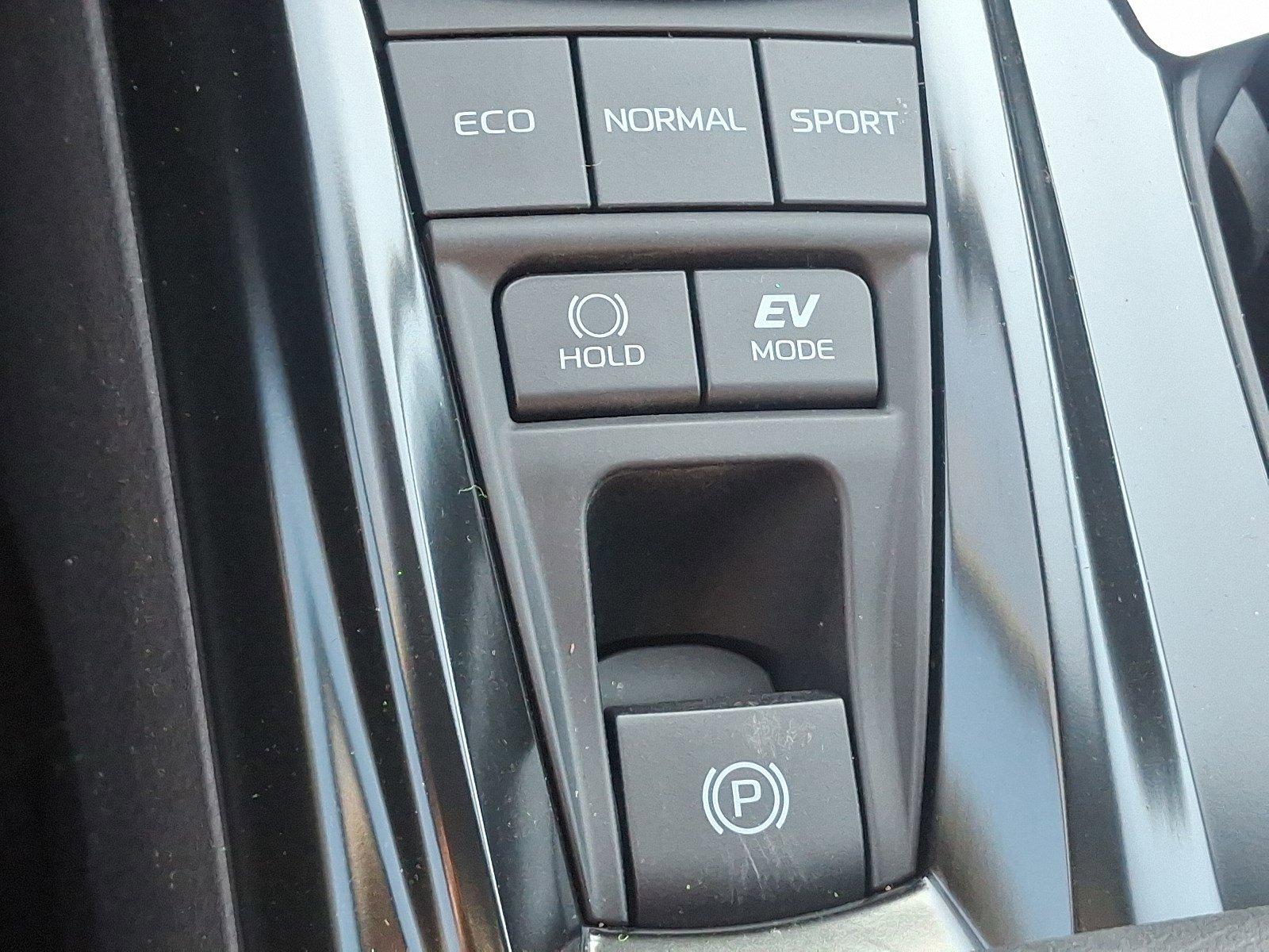 2025 Toyota Camry Vehicle Photo in Harrisburg, PA 17111