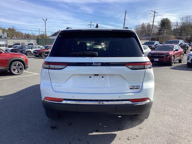 2023 Jeep Grand Cherokee Vehicle Photo in Gardner, MA 01440