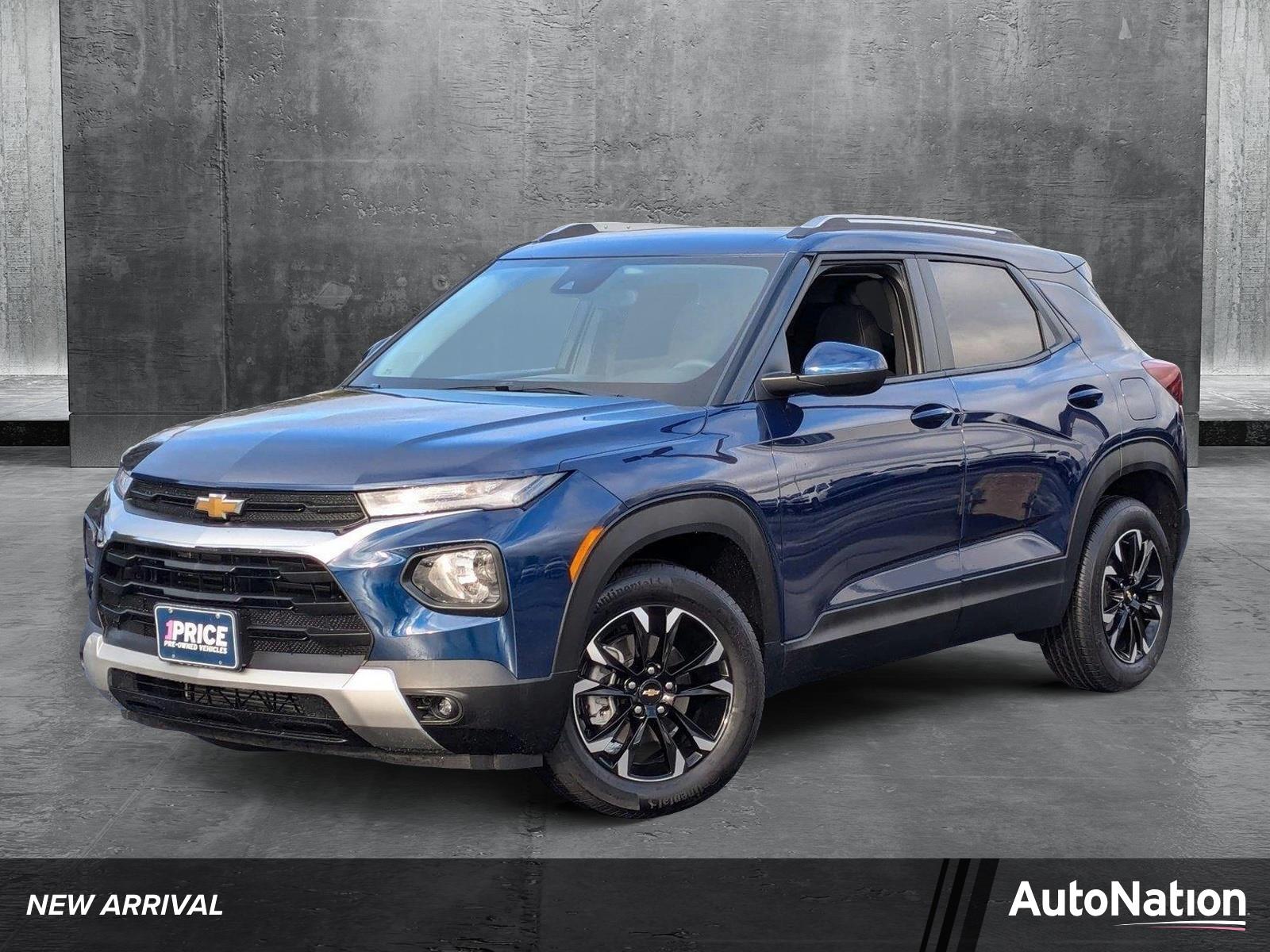 2023 Chevrolet Trailblazer Vehicle Photo in VALENCIA, CA 91355-1705