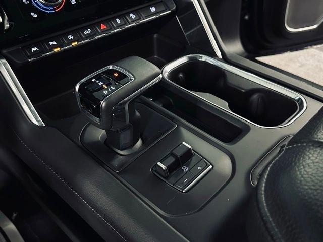 2023 GMC Sierra 1500 Vehicle Photo in MEDINA, OH 44256-9631