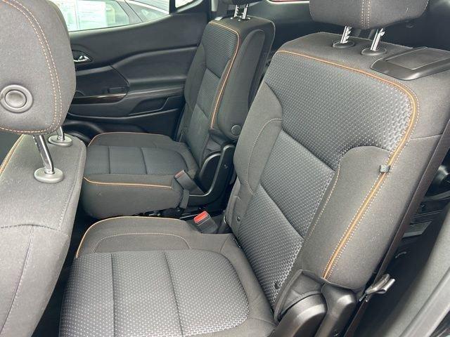 2023 GMC Acadia Vehicle Photo in MEDINA, OH 44256-9631