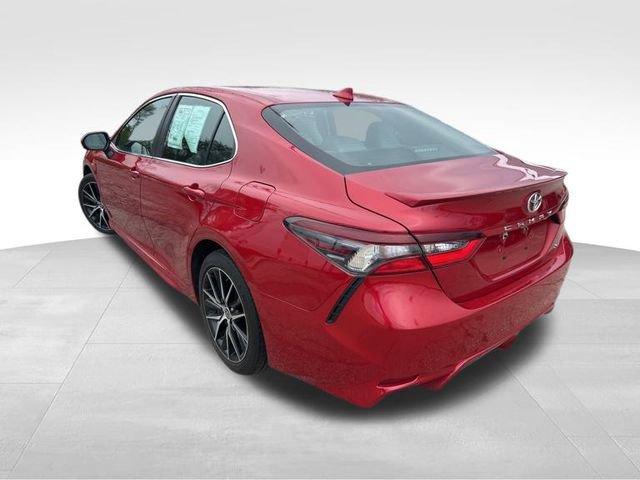 2021 Toyota Camry Vehicle Photo in MEDINA, OH 44256-9631