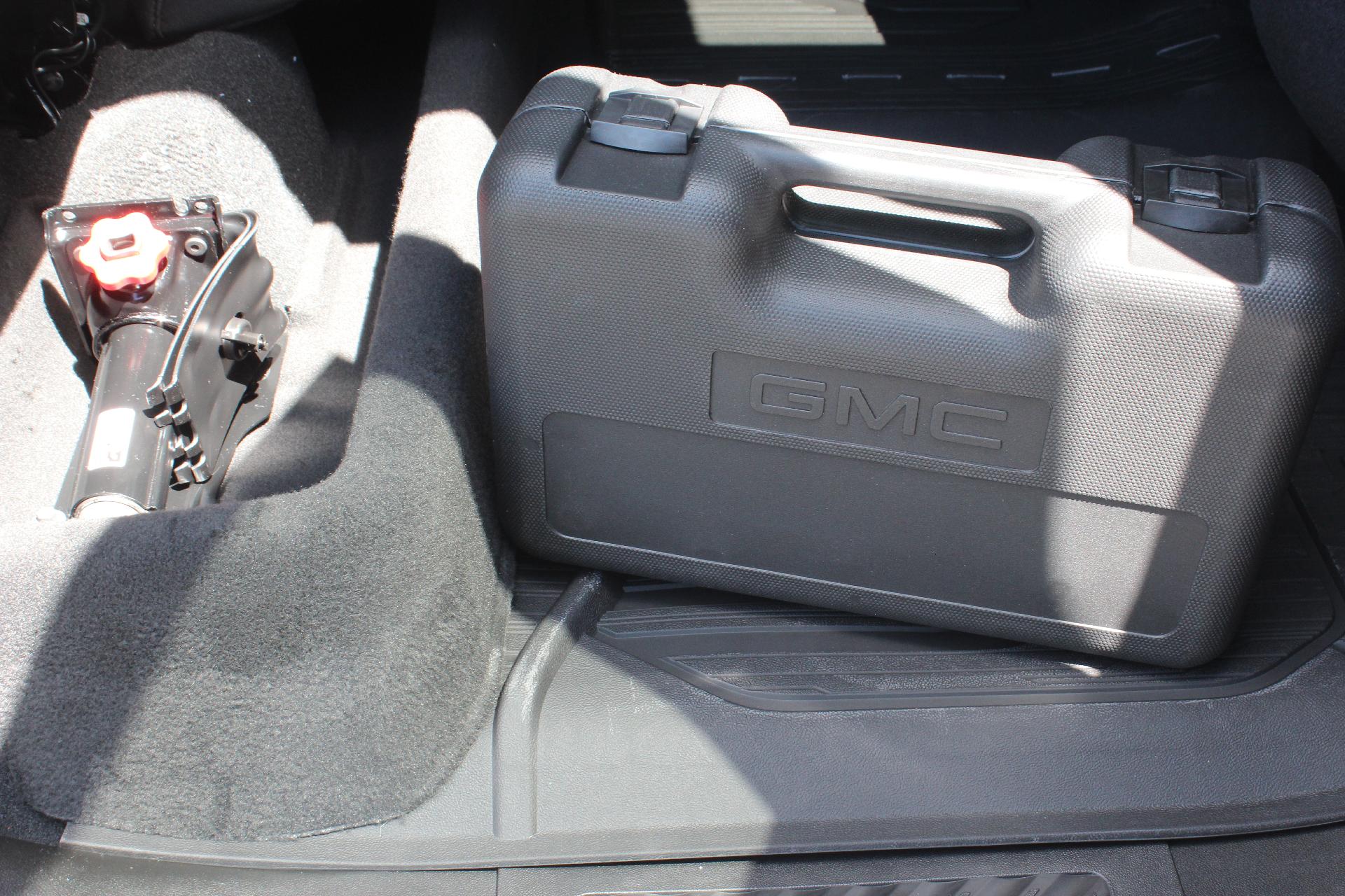 2025 GMC Sierra 3500 HD Vehicle Photo in AURORA, CO 80012-4011