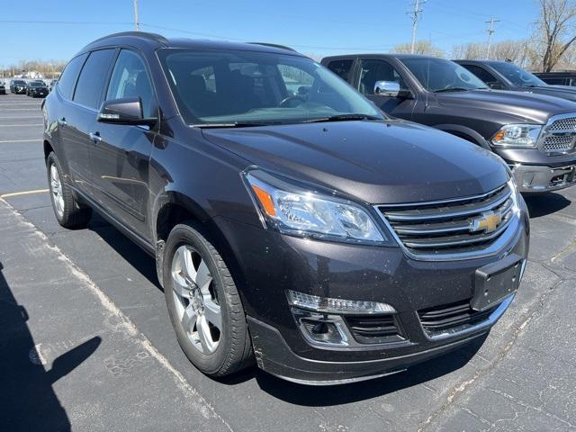 2017 Chevrolet Traverse Vehicle Photo in GREEN BAY, WI 54304-5303