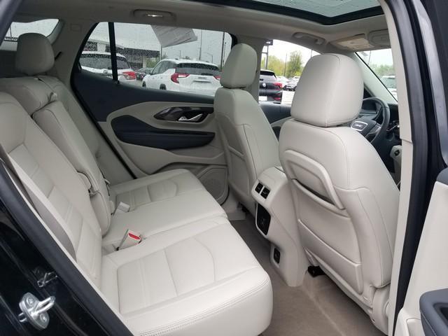 2023 GMC Terrain Vehicle Photo in ELYRIA, OH 44035-6349