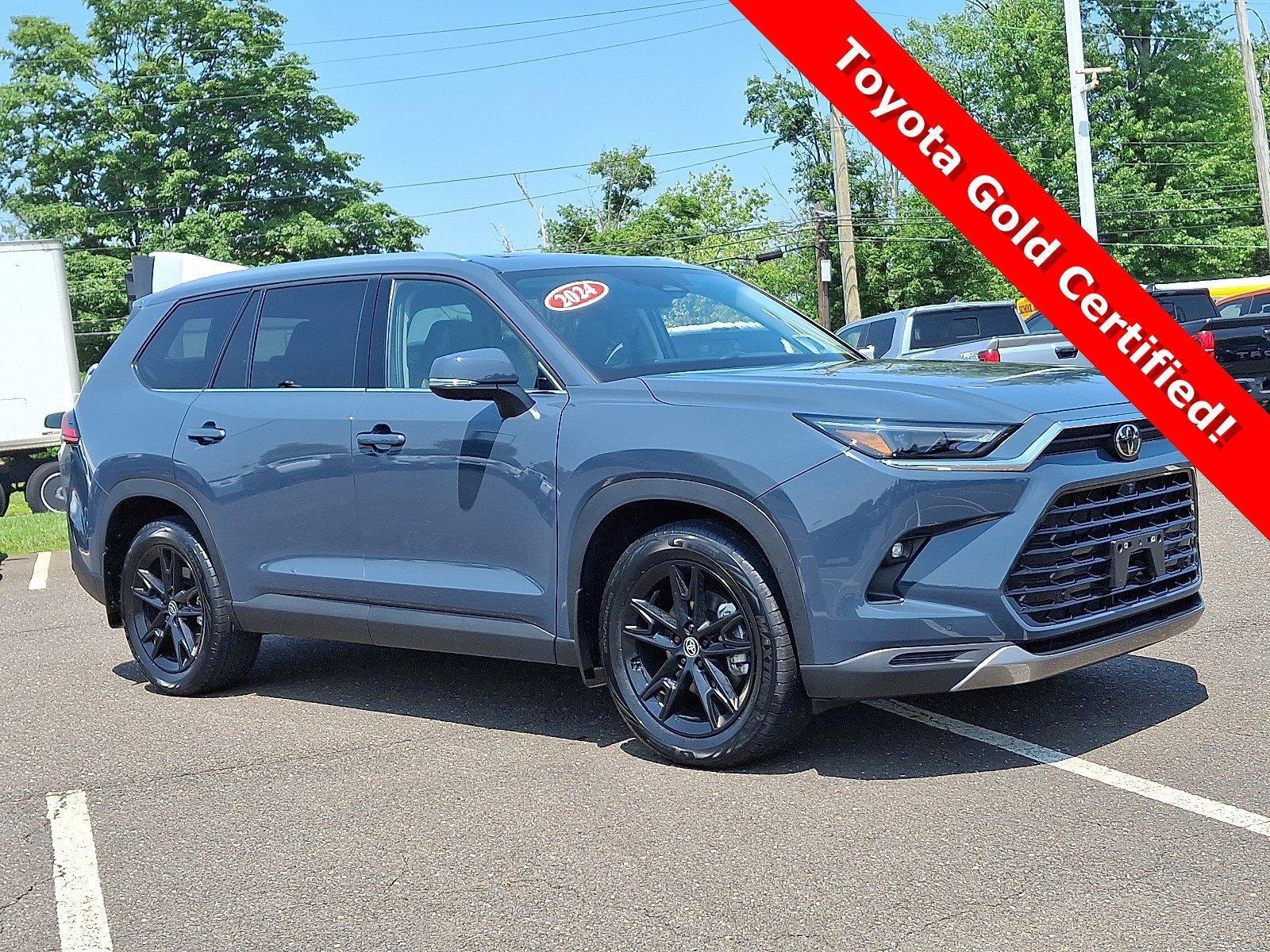 2024 Toyota Grand Highlander Vehicle Photo in Trevose, PA 19053