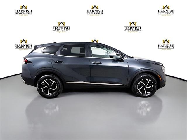 2024 Kia Sportage Hybrid Vehicle Photo in Everett, WA 98204