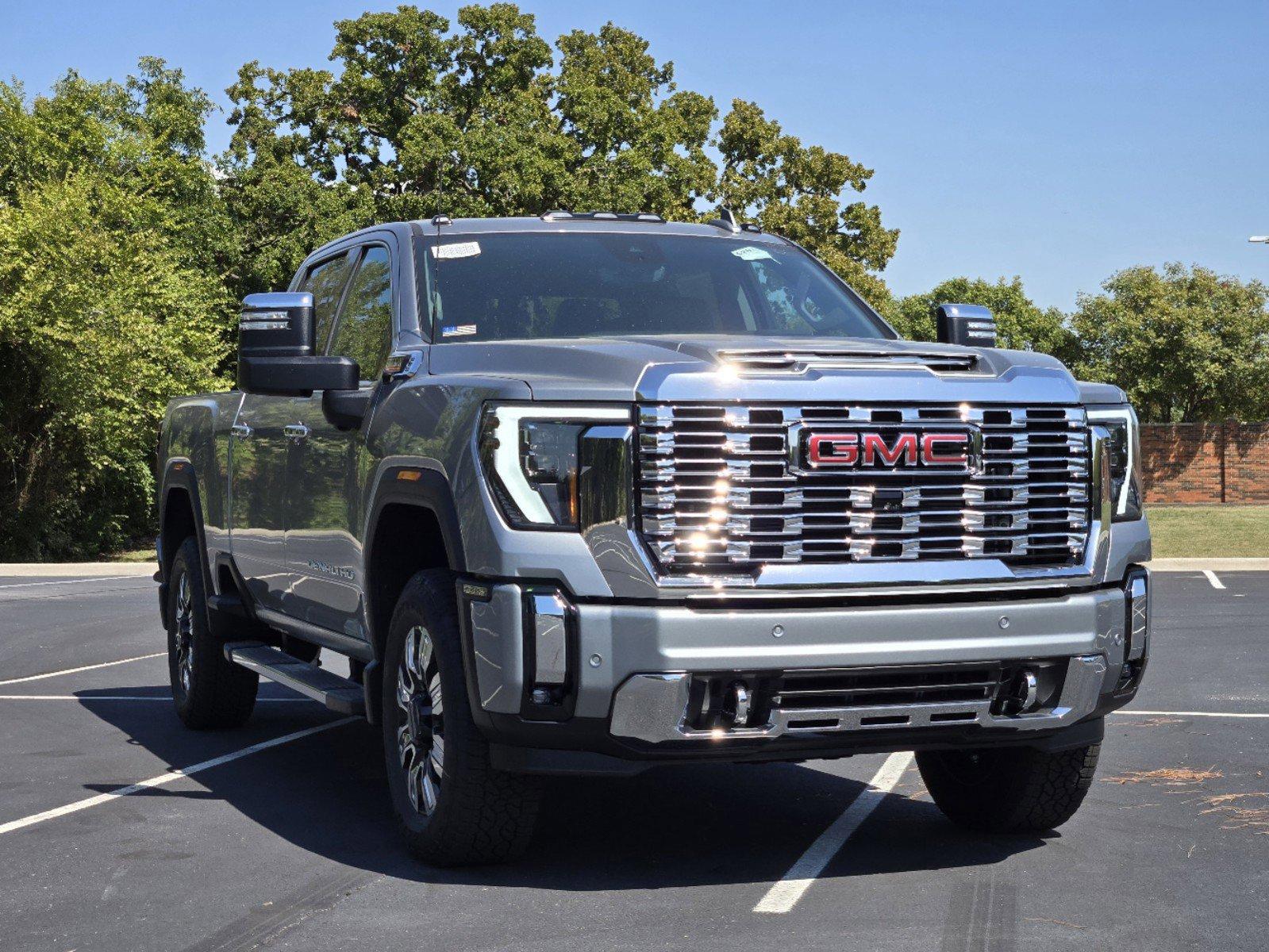 2025 GMC Sierra 2500 HD Vehicle Photo in DALLAS, TX 75209-3016