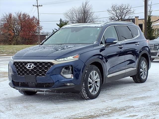 2020 Hyundai SANTA FE Vehicle Photo in Peoria, IL 61615