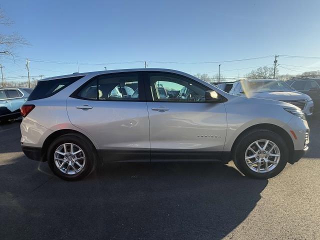 2022 Chevrolet Equinox Vehicle Photo in SAINT JAMES, NY 11780-3219