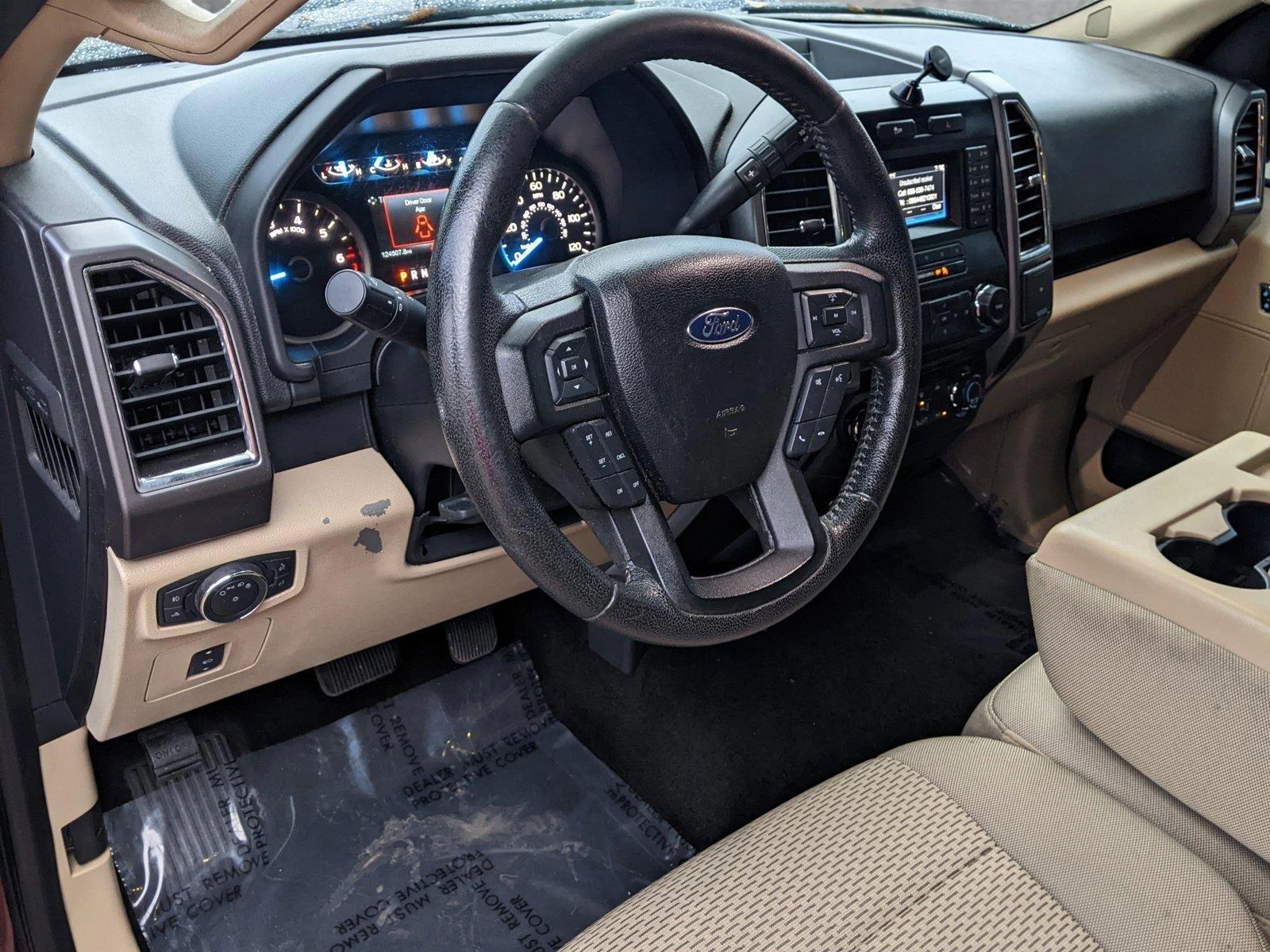 2015 Ford F-150 Vehicle Photo in PEMBROKE PINES, FL 33024-6534