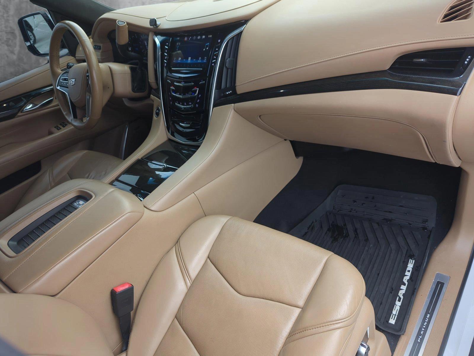 2018 Cadillac Escalade Vehicle Photo in Ft. Myers, FL 33907