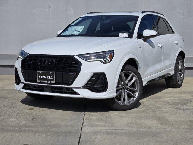 2025 Audi Q3 Vehicle Photo in HOUSTON, TX 77090