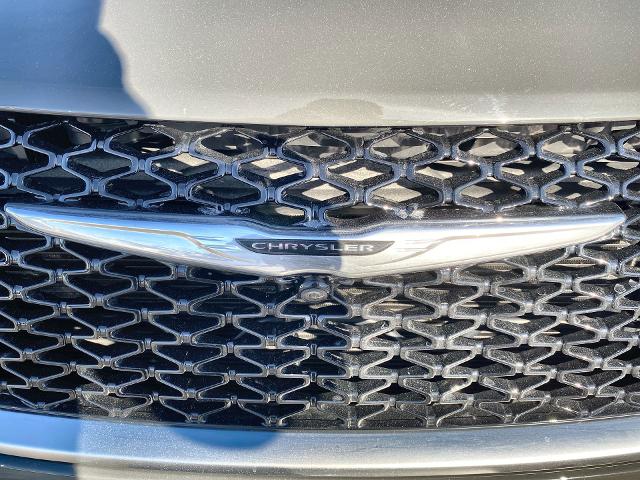 2022 Chrysler Pacifica Vehicle Photo in WILLIAMSVILLE, NY 14221-2883