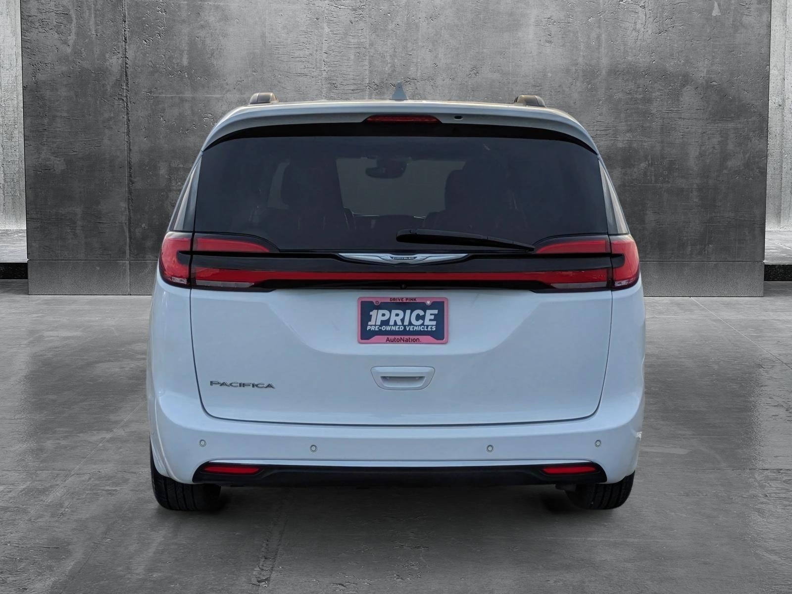 2022 Chrysler Pacifica Vehicle Photo in CLEARWATER, FL 33764-7163