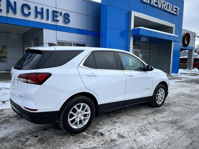 2022 Chevrolet Equinox Vehicle Photo in MASSENA, NY 13662-2255