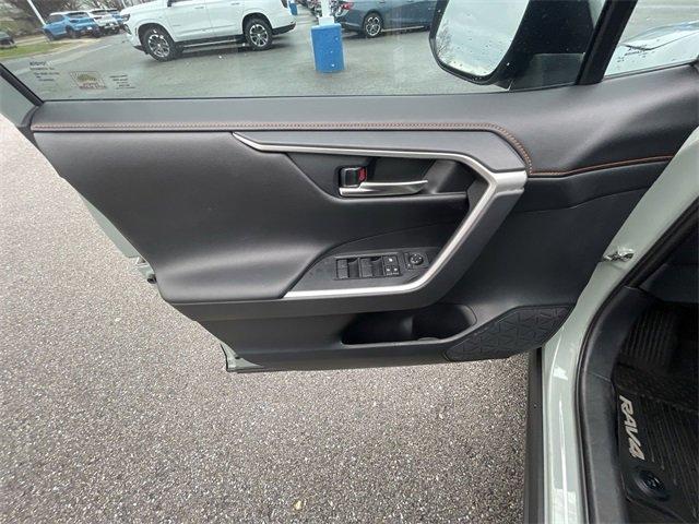 2019 Toyota RAV4 Vehicle Photo in BENTONVILLE, AR 72712-4322