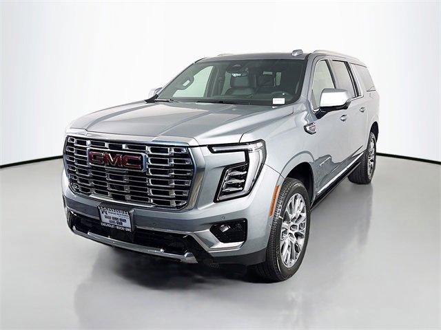 2025 GMC Yukon XL Vehicle Photo in PUYALLUP, WA 98371-4149