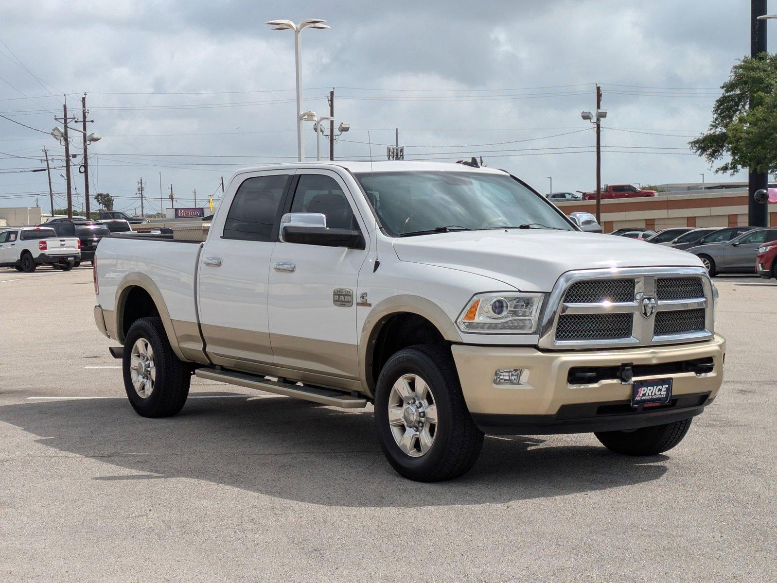 2014 Ram 2500 Vehicle Photo in Corpus Christi, TX 78415