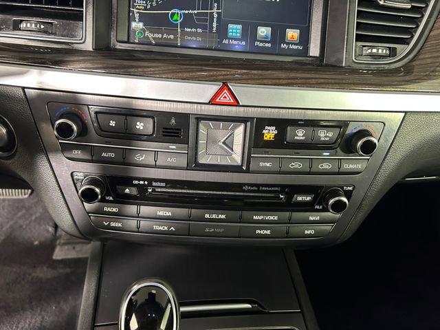 2017 Genesis G80 Vehicle Photo in MEDINA, OH 44256-9631