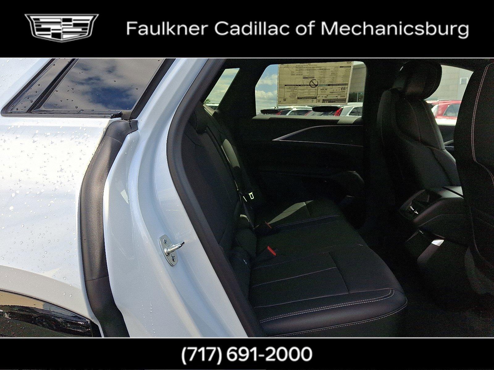 2025 Cadillac LYRIQ Vehicle Photo in MECHANICSBURG, PA 17050-1707