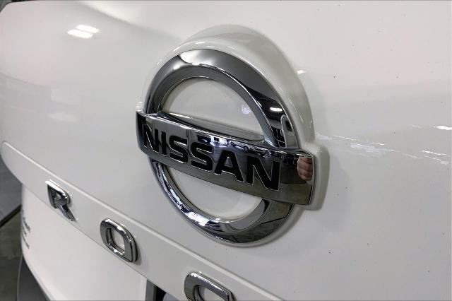 2021 Nissan Rogue Vehicle Photo in Kansas City, MO 64114