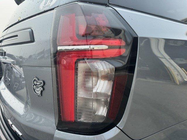 2023 Chevrolet Suburban Vehicle Photo in Mechanicsburg, PA 17050-1707