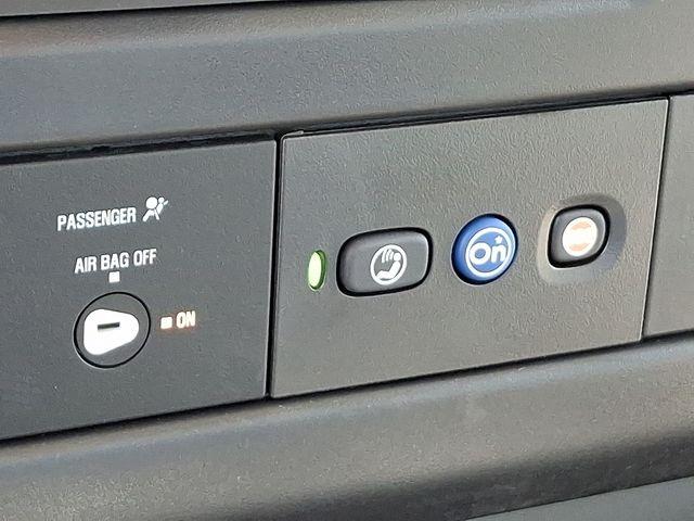 2025 Chevrolet Express Cutaway 3500 Vehicle Photo in DANBURY, CT 06810-5034