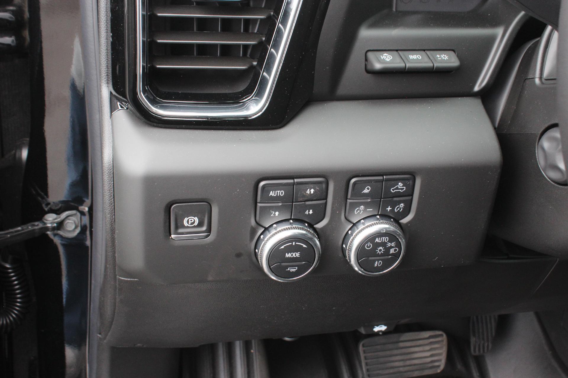 2025 GMC Sierra 1500 Vehicle Photo in AURORA, CO 80012-4011