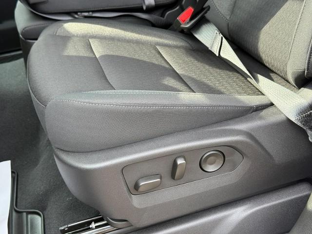 2025 GMC Sierra 1500 Vehicle Photo in COLUMBIA, MO 65203-3903