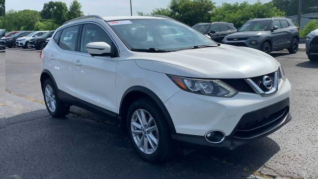 2017 Nissan Rogue Sport Vehicle Photo in MOON TOWNSHIP, PA 15108-2571