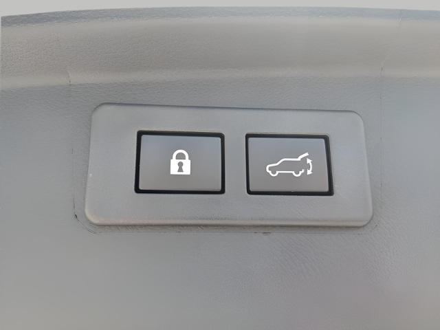 2025 Subaru Outback Vehicle Photo in Green Bay, WI 54304