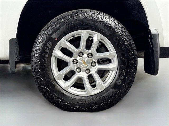 2025 Chevrolet Silverado 1500 Vehicle Photo in PUYALLUP, WA 98371-4149