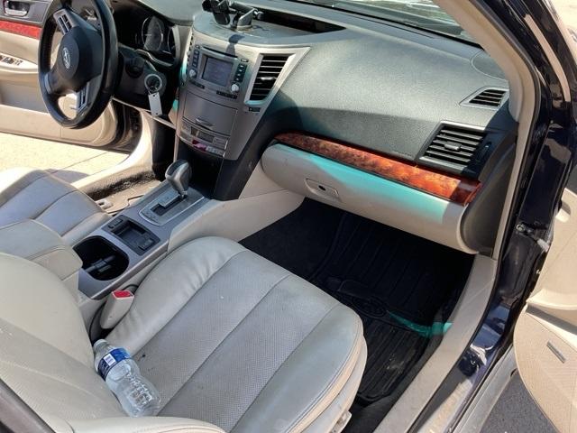 2012 Subaru Outback Vehicle Photo in ENGLEWOOD, CO 80113-6708