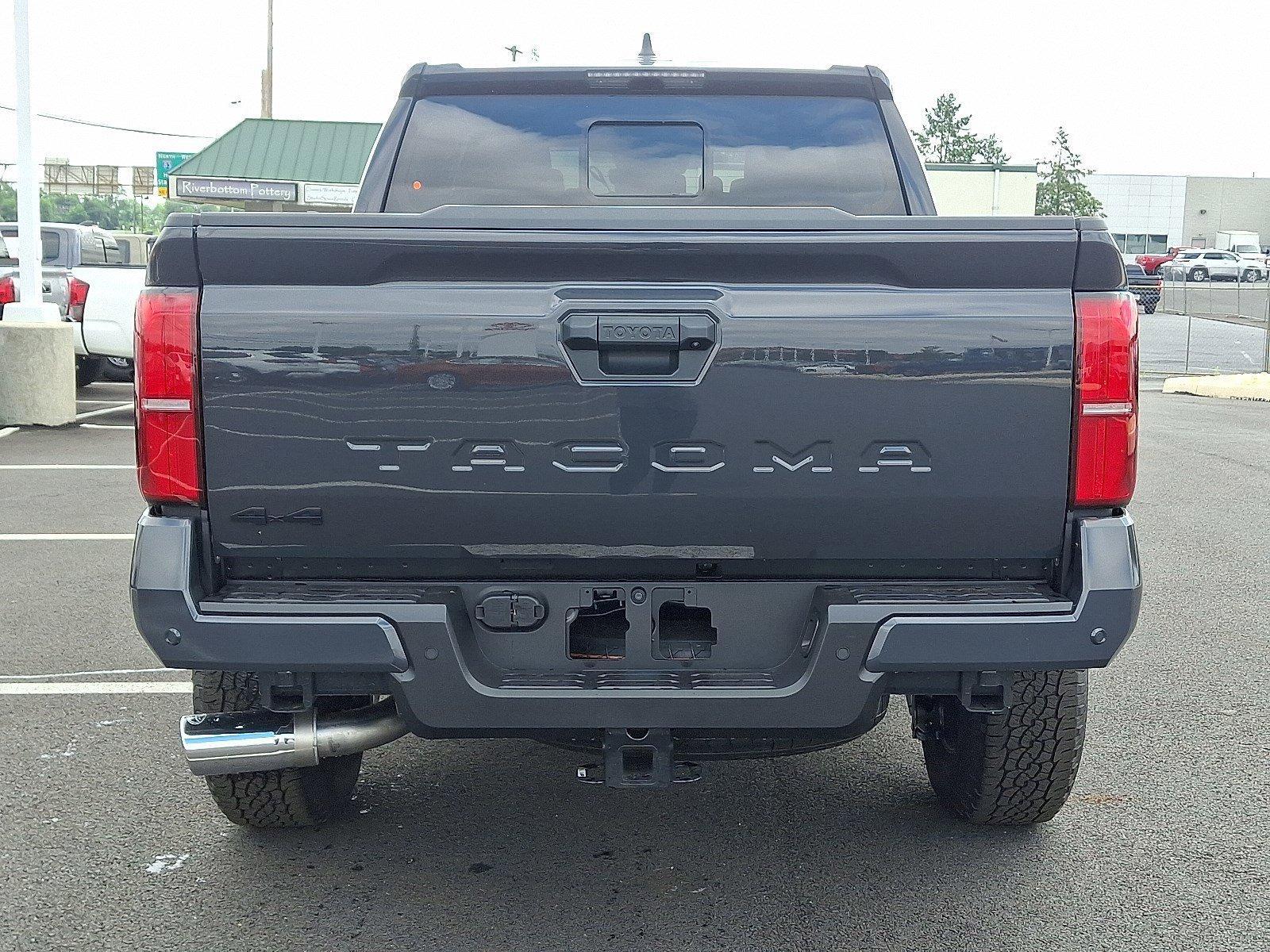 2025 Toyota Tacoma 4WD Vehicle Photo in Harrisburg, PA 17111