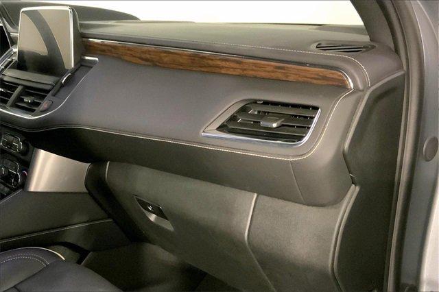 2024 Chevrolet Suburban Vehicle Photo in TOPEKA, KS 66609-0000
