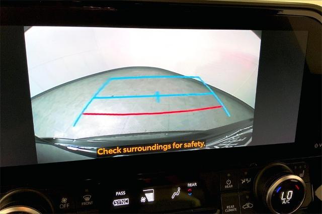 2023 Toyota Highlander Vehicle Photo in Lees Summit, MO 64086