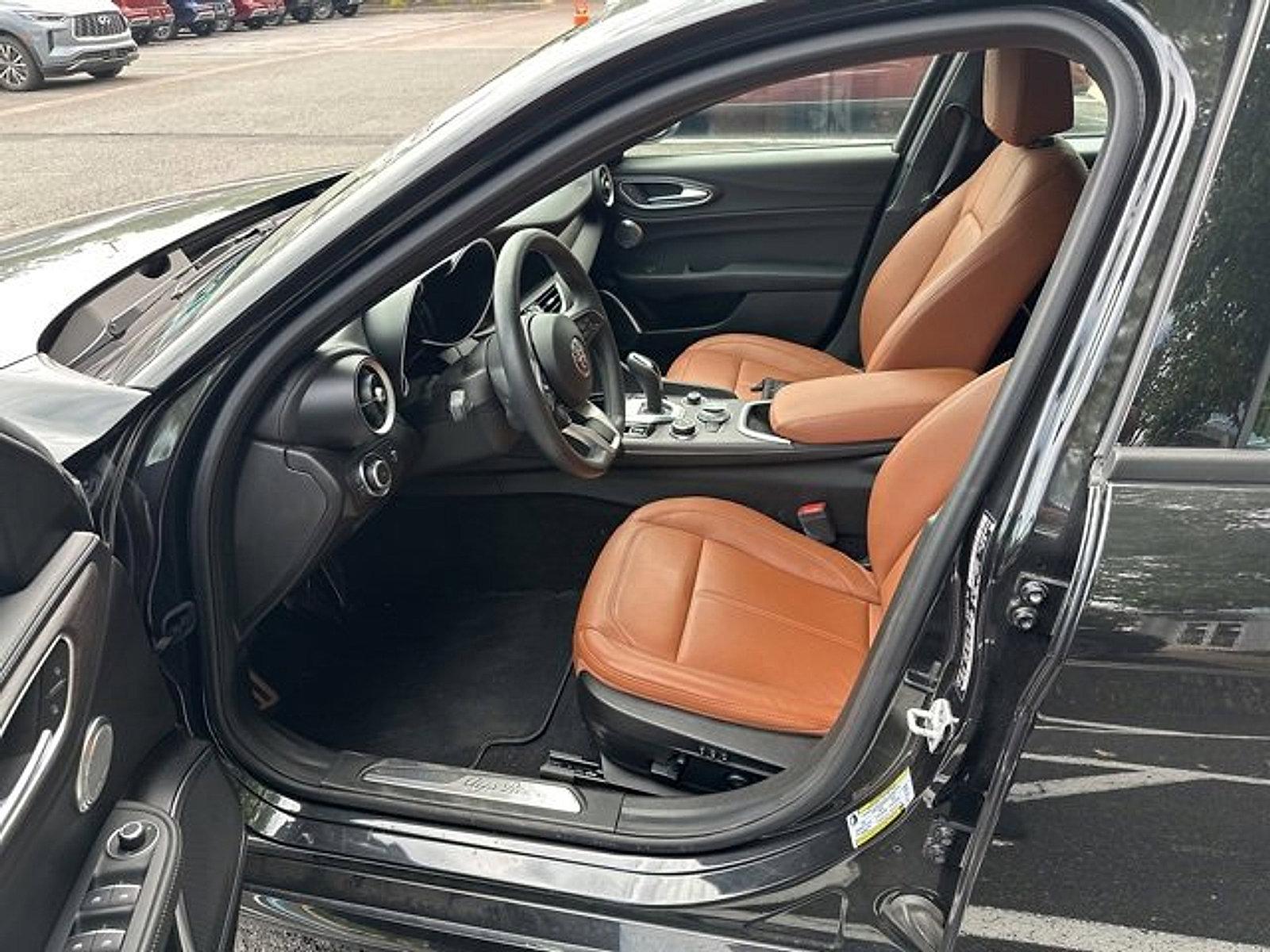 2022 Alfa Romeo Giulia Vehicle Photo in Willow Grove, PA 19090