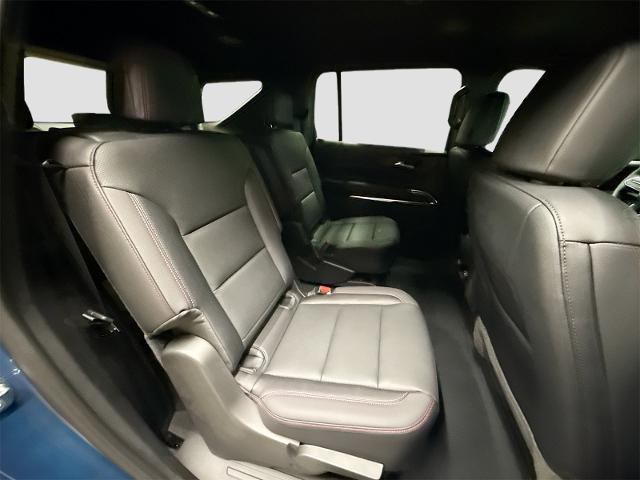 2026 Chevrolet Traverse Vehicle Photo in EVERETT, WA 98203-5662