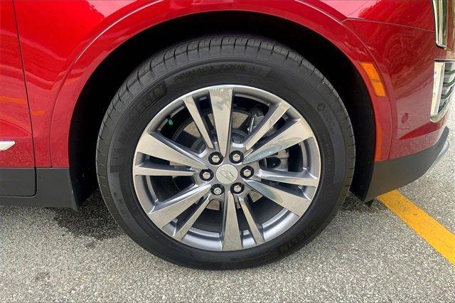 2024 Cadillac XT5 Vehicle Photo in KANSAS CITY, MO 64114-4545