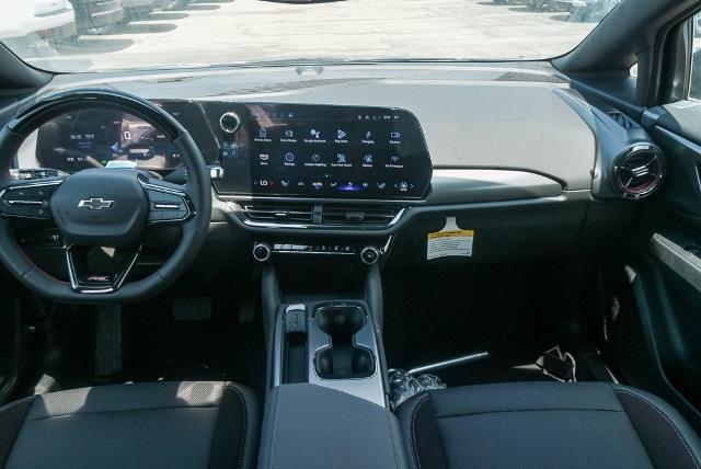 2024 Chevrolet Equinox EV Vehicle Photo in VENTURA, CA 93003-8585